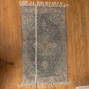 Shabby Chic Blue and Cream Rug